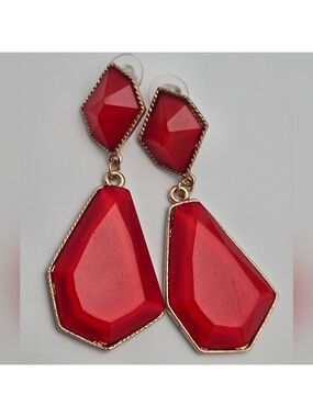 ✨2/$10✨ Red Crystal Gold Tone Dangle Earrings 2.5" Statement Glam